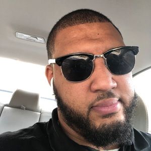 Meet your Posher, Josue